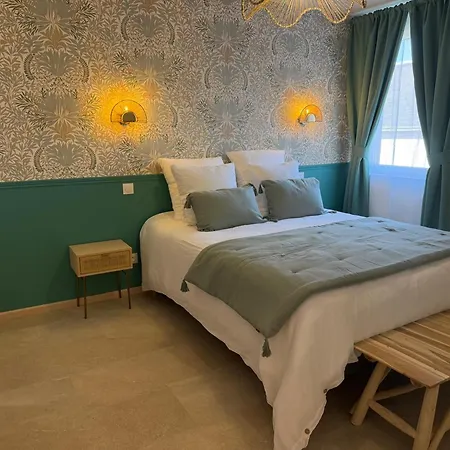 Romantique Avec Balneotherapie Apartamento *